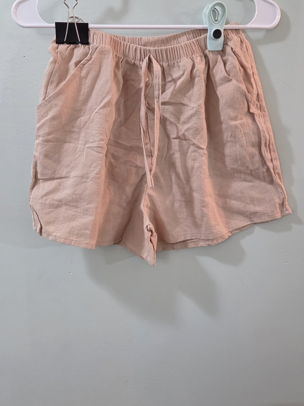 Relaxed Peach Drawstring Athletic Shorts for Women